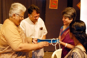 Our HGS presenting the 'Bala Mandir Key' to Ms.Vidya Reddy of Tulir