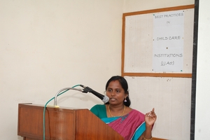 Social worker Tirupurasundari explaining the Child care practices in Bala Mandir