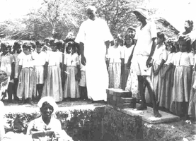 Kamaraj lays the foundation stone for the Hospital block in 1958